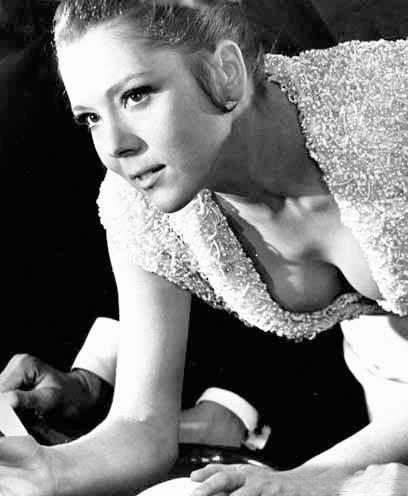 女皇密使On Her Majesty's Secret Service(1969)剧照 #01
