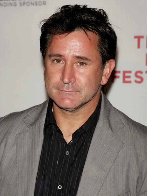 安东尼·拉帕格利亚 Anthony LaPaglia 生活照 #02