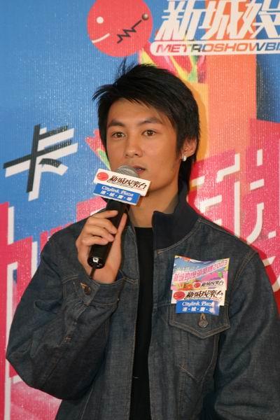 余文乐 Shawn Yue 生活照 #02