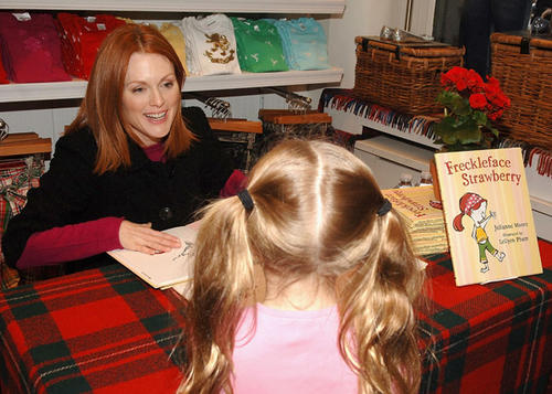 朱丽安·摩尔 Julianne Moore 生活照 #04