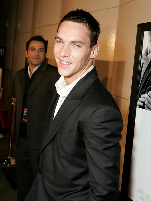 乔纳森·莱斯·梅耶斯 Jonathan Rhys Meyers 生活照 #23