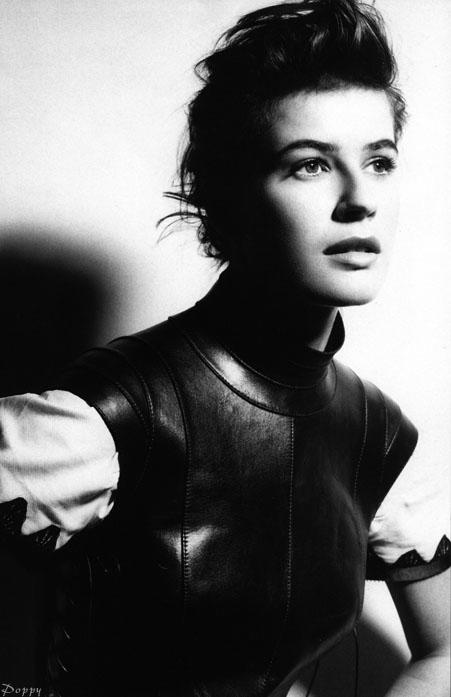 伊莲娜·雅各布 Irène Jacob 写真 #27