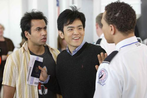 寻堡奇遇2/Harold & Kumar Escape from Guantanamo Bay(2008) 电影图片 剧照 #01 大图 3000X2000
