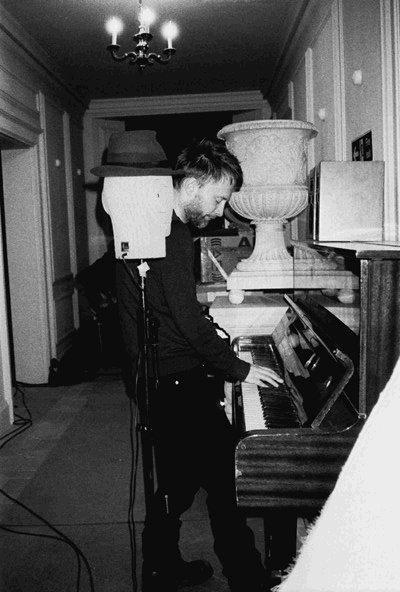 汤姆·约克 Thom Yorke 生活照 #04