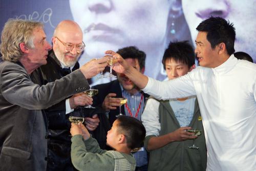 黄石的孩子/The Children of Huang Shi(2008) 电影图片 工作照 #09 大图 500X334