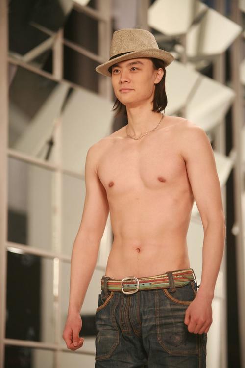 时尚先生Esquire Runway(2008)剧照 #23