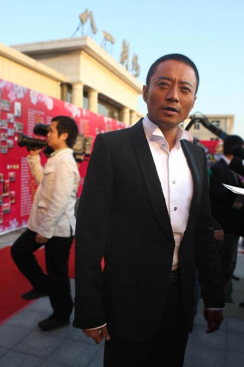 张涵予