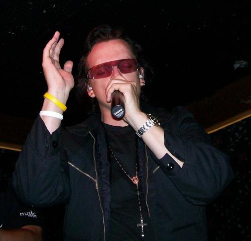 博诺 Bono 生活照 #03