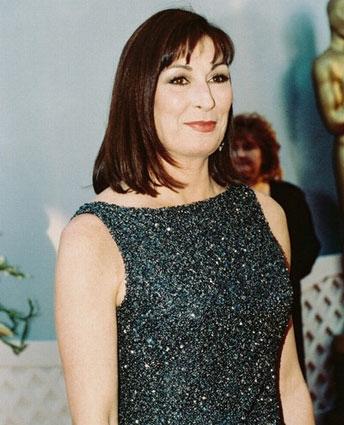 安杰丽卡·休斯顿 Anjelica Huston 生活照 #04
