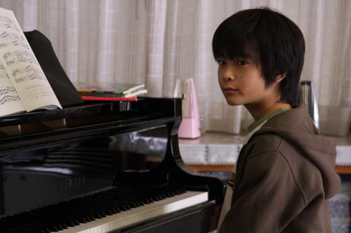 东京奏鸣曲/Tôkyô sonata(2008) 电影图片 剧照 #01 大图 3888X2592