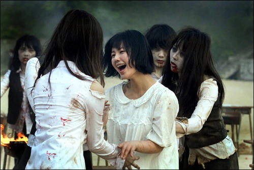 血的期中考试Death Bell(2008)剧照 #18