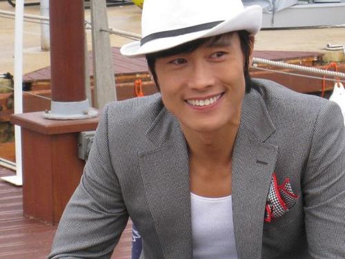 李秉宪 Byung-hun Lee 生活照 #04