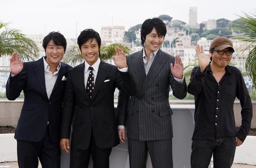 好家伙、坏家伙、怪家伙/The Good, the Bad and the Weird(2008) 电影图片 工作照 #04 大图 800X524