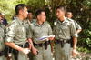 学警出更 剧照 #17