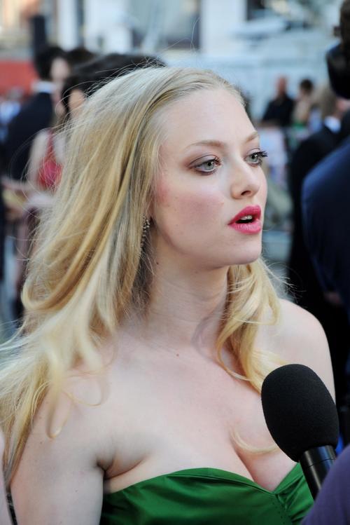 阿曼达·塞弗里德 Amanda Seyfried 生活照 #02