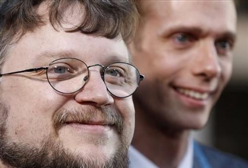 吉尔莫·德尔·托罗 Guillermo del Toro 生活照 #01