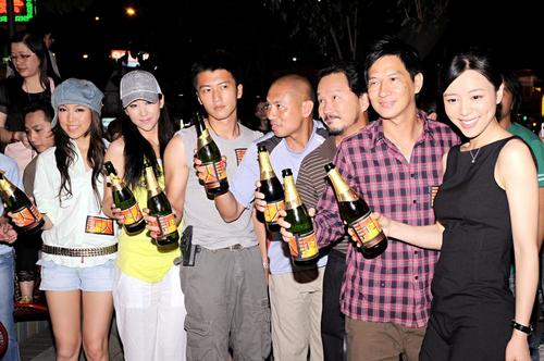 证人/Zheng Ren(2008) 电影图片 工作照 #04 大图 1000X664