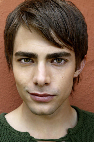 乔纳森·本内特 Jonathan Bennett 写真 #03