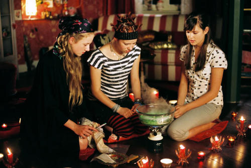 无礼的女孩/Freche Mädchen(2008) 电影图片 剧照 #01 大图 700X468