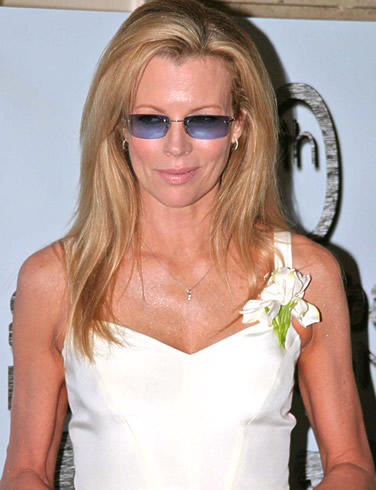 金·贝辛格 Kim Basinger 生活照 #02