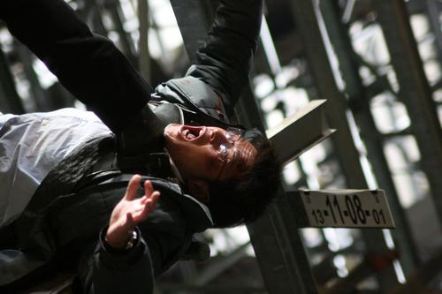 保持通话Connected(2008)剧照 #11