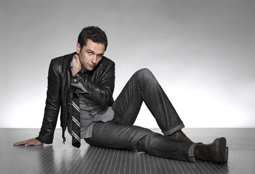 马修·瑞斯 Matthew Rhys 写真 #16