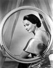 写真 #1：伊丽莎白·艾兰 Elizabeth Allan