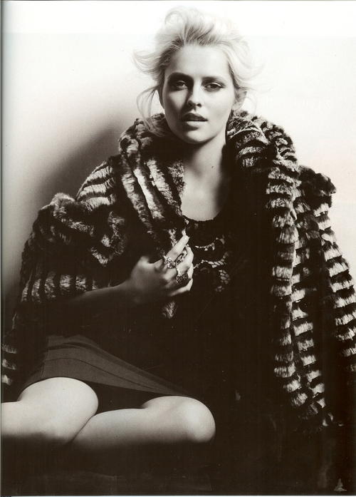 泰莉莎·帕尔墨 Teresa Palmer 写真 #08