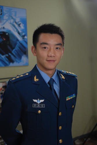 卫生队的故事 工作照 #06