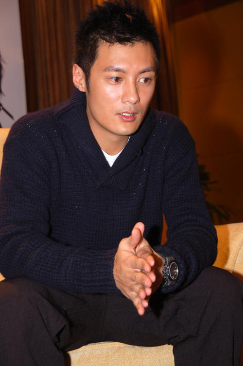 余文乐 Shawn Yue 生活照 #06