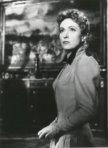 伯爵夫人的耳环