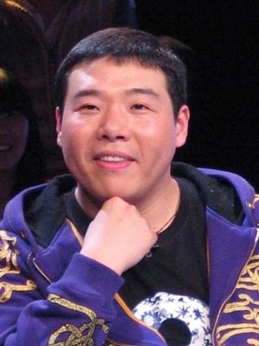 冯璤