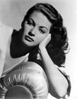 写真 #04：伊冯娜·德·卡洛 Yvonne De Carlo