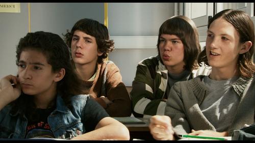 青春期的法国男孩beaux