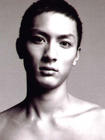 写真 #0001：高良健吾 Kengo Kora