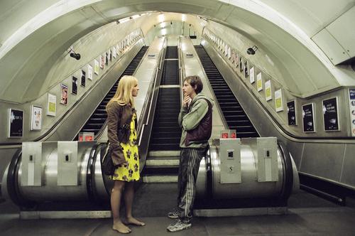 地铁惊魂creep(2004)剧照 #02